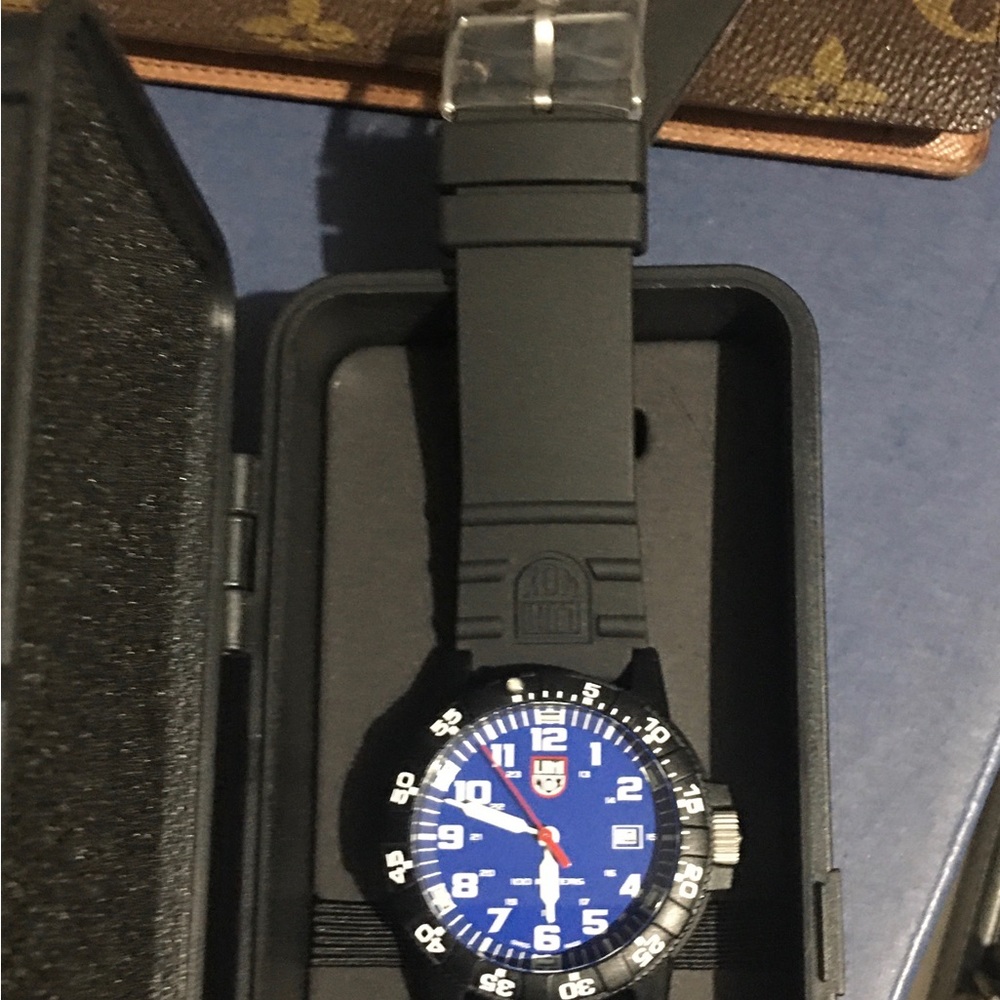 Brand New Luminox watches lot - Picture 10 of 11